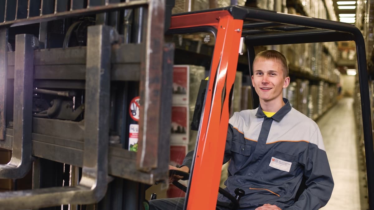 Logistiker EFZ in Gabelstapler