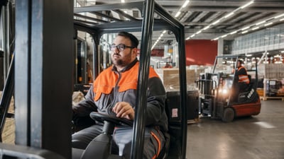 Logistik Warenfluss Staplerfahren