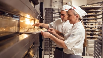 Supermarkt_Hausbäckerei_Teamwork