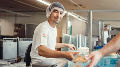 MIND FFB Group Produktionsmitarbeiter Backwaren