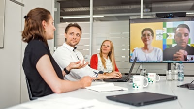 MIND Besprechung Team 