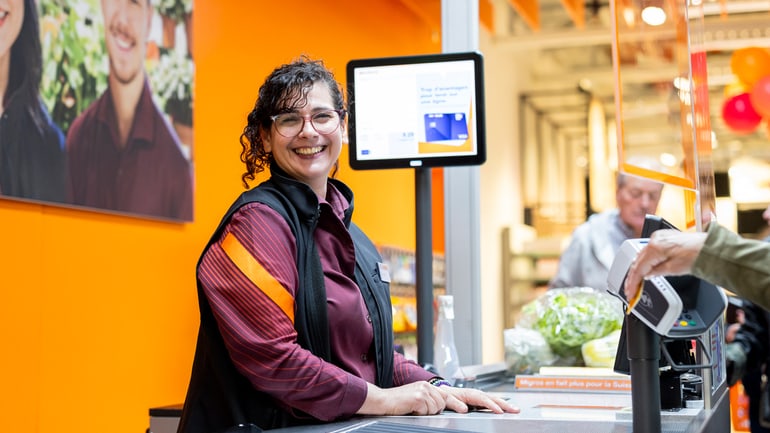 employe_magasin_migros