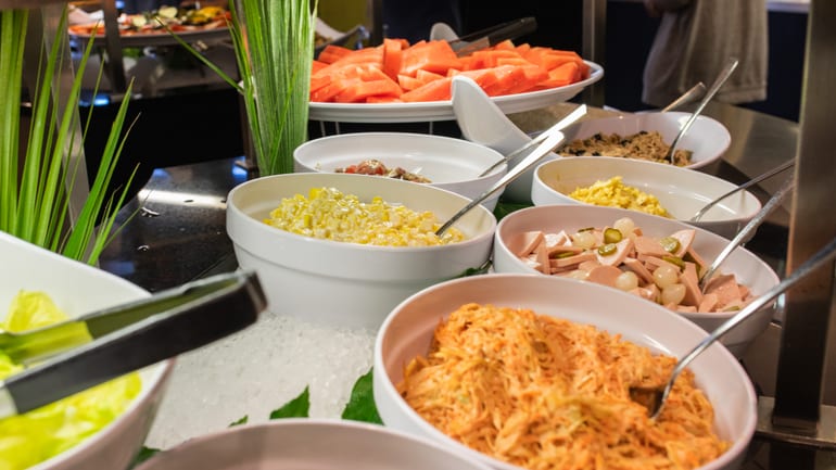 Salatschüsseln