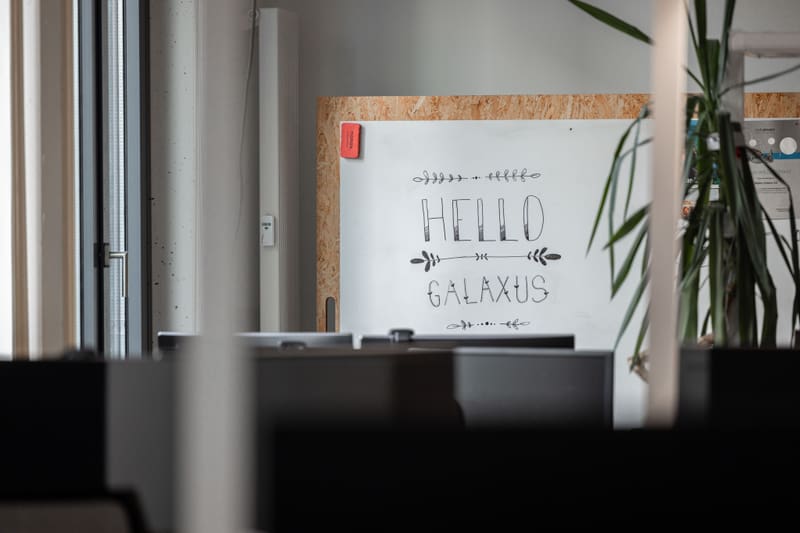 Whiteboard mit Hello Galaxus