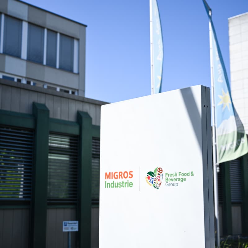 Gebäude mit Logo FFB-Group
