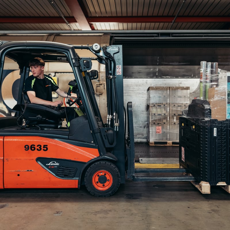 MVB_Benjamin Räuftlin ( ausgelernt seit 2024 Logistiker EFZ)